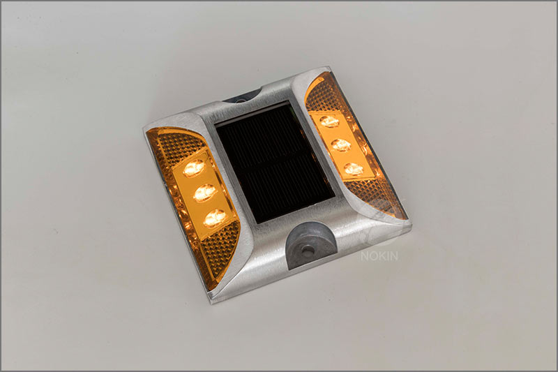 solar led road studs