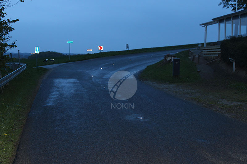 solar road marker